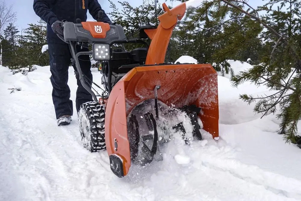 Husqvarna ST224 Two-Stage Snow Blower